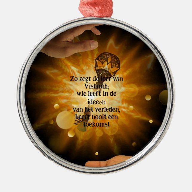 Metalen ornament met de leer van Vishnuh  (Vorne)