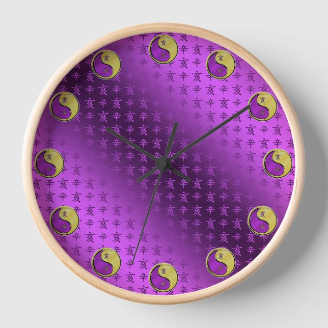 Metallener Wasserbüffel Uhr (Vorderseite)