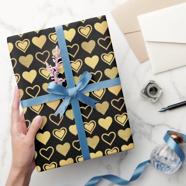 Metallic Gold Accent Hearts Valentine Gift Geschenkpapier (Schenken)