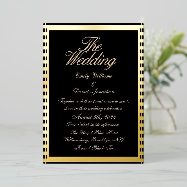 Metallic Gold Dark Wedding Folieneinladung (Stehend vorne)