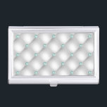 Metallic Satin White Mint Green Bling  Visitenkarten Dose<br><div class="desc">Ein Hübsches Imitat mit getufteten Visitenkartenhalter mit minzgrünen Imitaten Juwelen. Ideal für die begleitenden Visitenkarten,  die wir zur Verfügung haben. Ein eleganter und dennoch einfacher Look.  Herrlich.</div>