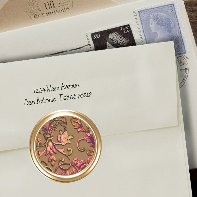 Metallischer Ebossed Look Damask in Rosa und Gold Runder Aufkleber (Von Creator hochgeladen)