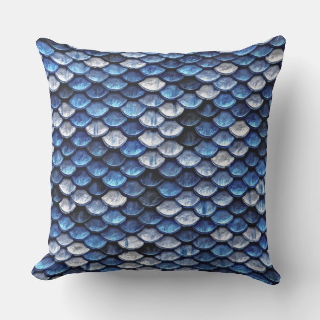 Metallisches Cobalt Blue Fish Scales Muster Kissen (Vorderseite)