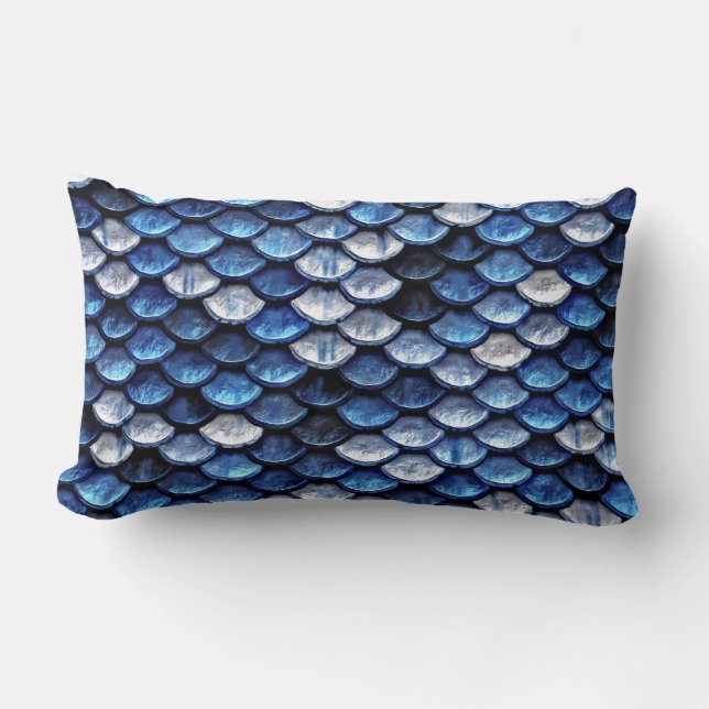 Metallisches Cobalt Blue Fish Scales Muster Lendenkissen (Vorderseite)