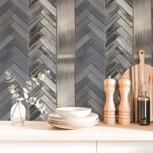 Metallisches Silber- und Grau-Chevron-Fischgrätenm Tapete