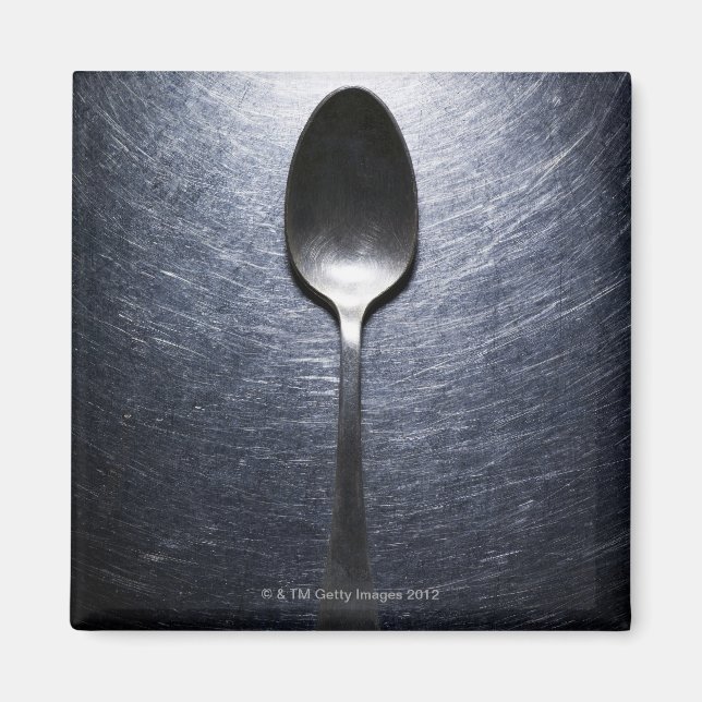 Metalllöffel auf Edelstahl Magnet (Vorne)