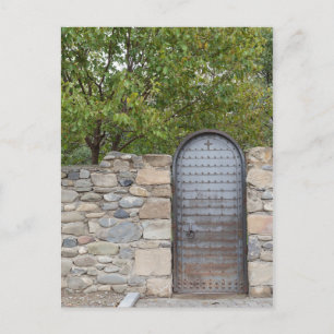 Metalltür und -wand postkarte