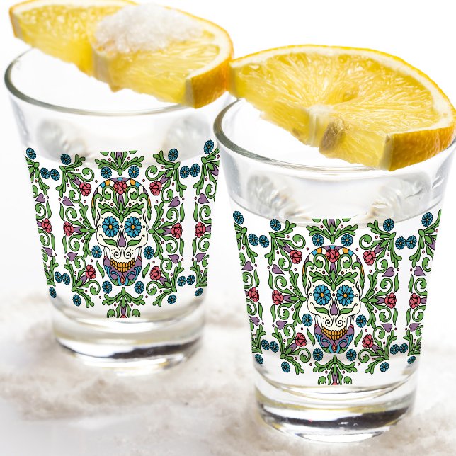 Mexican Mariposa Sugar Skull Schnapsglas (This intricate colorful design on a shot glass will make the perfect splash at your get togethers.)