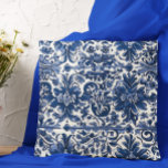 Mexican Talavera Pottery Tile Fiesta Kissen<br><div class="desc">Dieses Design kann durch Auswahl der Option Design bearbeiten personalisiert werden. Sie können auch auf andere Gegenstände übertragen. Kontaktieren Sie mich unter colorflowcreations@gmail.com oder nutzen Sie die Chat-Option oben auf der Seite, wenn Sie dieses Design auf einem anderen Produkt haben möchten oder Hilfe bei diesem Design benötigen. Sehen Sie mehr...</div>