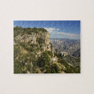 Mexiko, Bundesstaat Chihuahua, Copper Canyon. DIES Puzzle