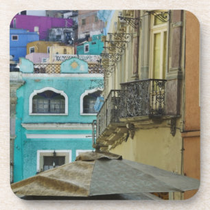 Mexiko, Guanajuato. Dicht gepackte Ansammlung von Untersetzer