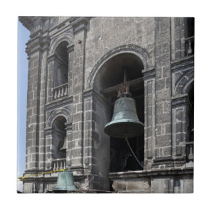 Mexiko, Mexiko-Stadt, Zocalo. Die Glockentürme Fliese