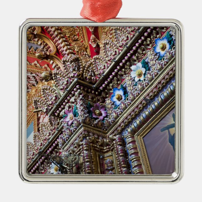 Mexiko, Queretaro. Detail in verzierten katholisch Ornament Aus Metall (Vorne)