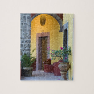 Mexiko, San Miguel de Allende, Eingang zum Archway Puzzle