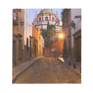 Mexiko, San Miguel de Allende. Früher Morgen Notizblock