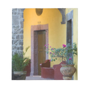 Mexiko, San Miguel de Allende, Torbogen-Eingang Notizblock