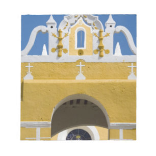Mexiko, Yucatan, Izamal. Das Franziskanerkloster Notizblock