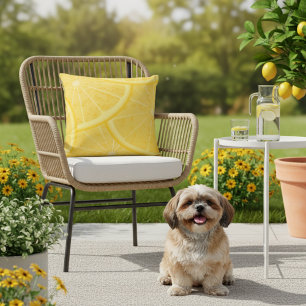 Meyer Lemon Slices Yellow Outdoor Throw Kissen