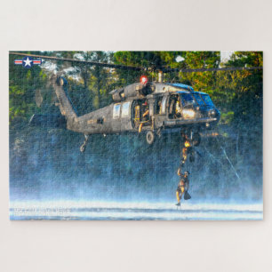 MH-60 M SCHWARZE HAWK (20 x 30 INCH) Puzzle
