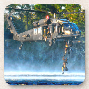 MH-60 M SCHWARZE HAWK GETRÄNKEUNTERSETZER