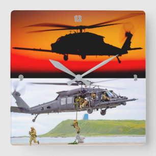 MH-60 M SCHWARZE HAWK QUADRATISCHE WANDUHR