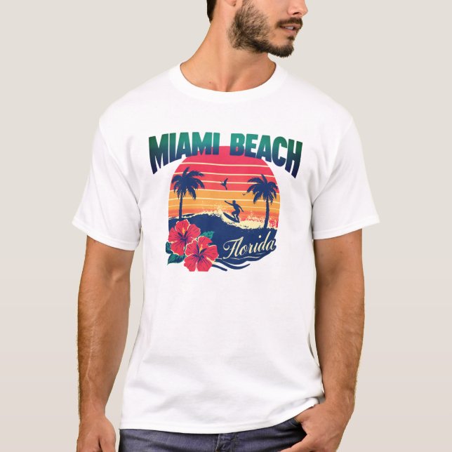 Miami Beach Surfer Sunset Hibiskus Florida Travel T-Shirt (Vorderseite)