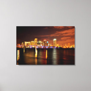 Miami-Skyline nachts, Florida Leinwanddruck