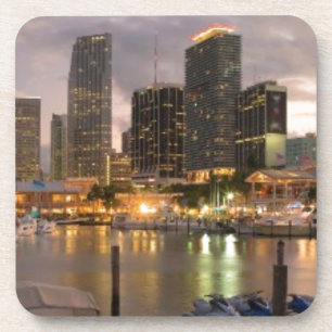 MiamifinanzSkyline an der Dämmerung Untersetzer