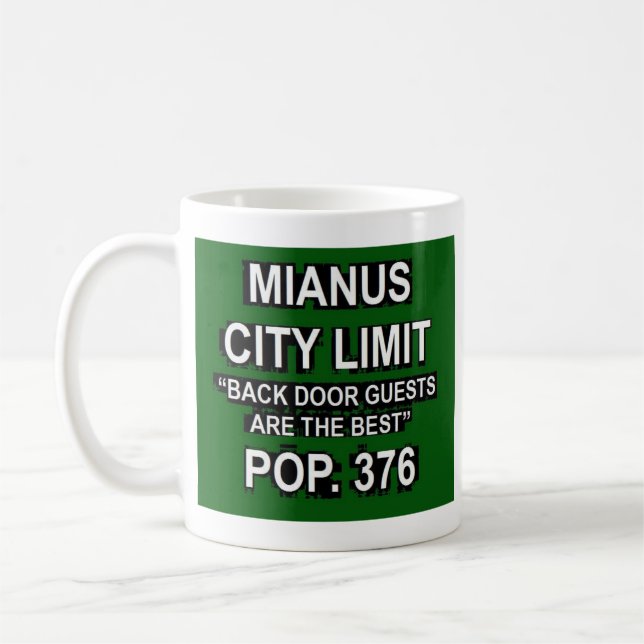 Mianus Connecticut Funny City Limit Sign Tasse (Links)