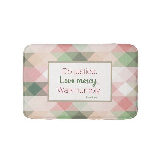 Micah 6:8 Pink Diamond Geometric Bath Mat Badematte (Vorderseite)