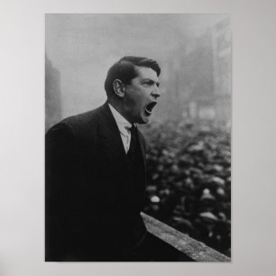 Michael Collins spricht vor einer Dubliner Mauer - Poster
