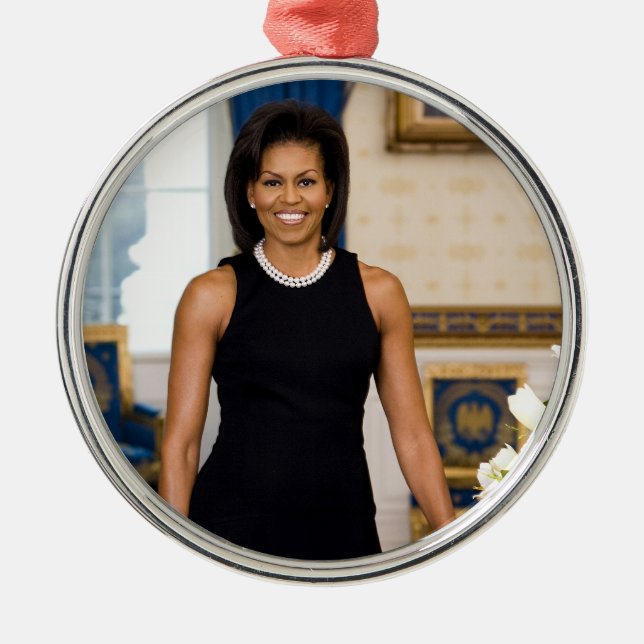 Michelle Obama Ornament Aus Metall (Vorne)