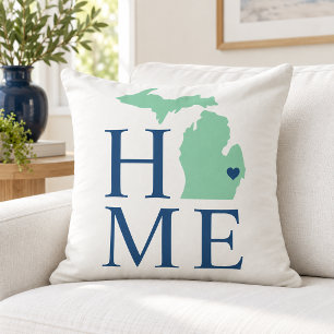 Michigan Home Mint State Navy Text Kissen