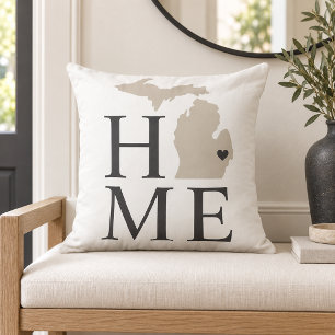 Michigan Home White Beige State Heart Kissen