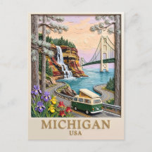 Michigan USA Roadtrip Pictured Rocks Vintage Van