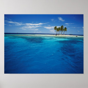 Micronesia, Tonowas, View of idyllic tropical Poster