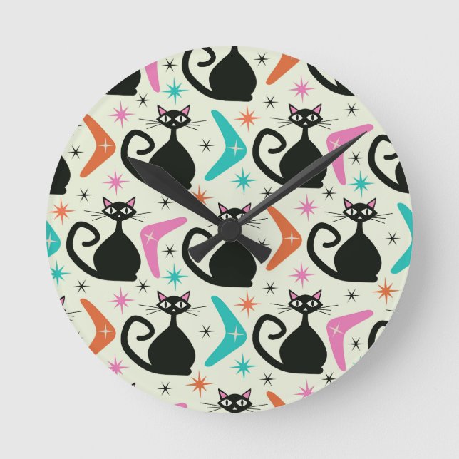 Mid Century Black Atomic Cats with Boomerangs  Runde Wanduhr (Vorderseite)