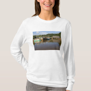 Mid tide in the Bay of Fundy at St Martins, New T-Shirt
