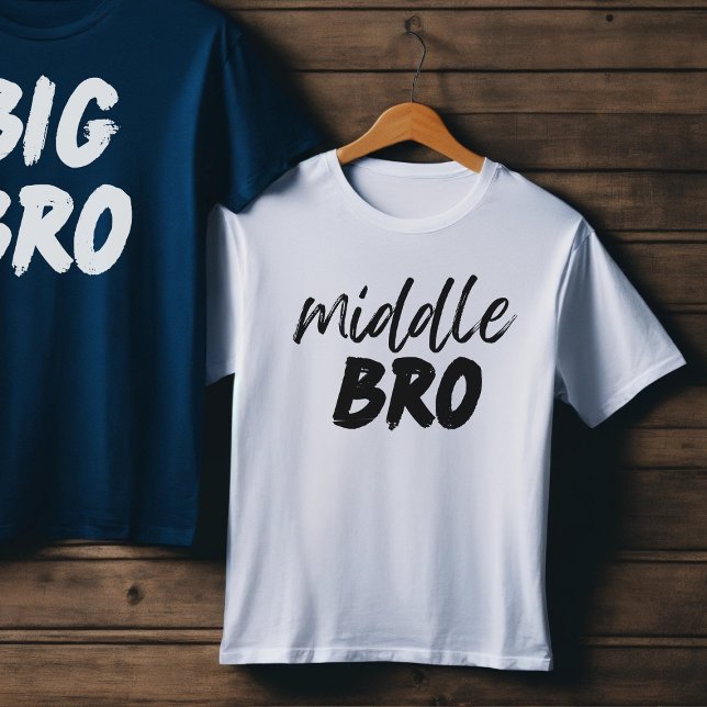 MIDDLE BRO Baby Bruderankündigung, Geschenk Kleinkind T-shirt (Von Creator hochgeladen)
