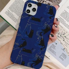 Midnight Black Cats– modern minimal Pattern iPhone 15 Hülle