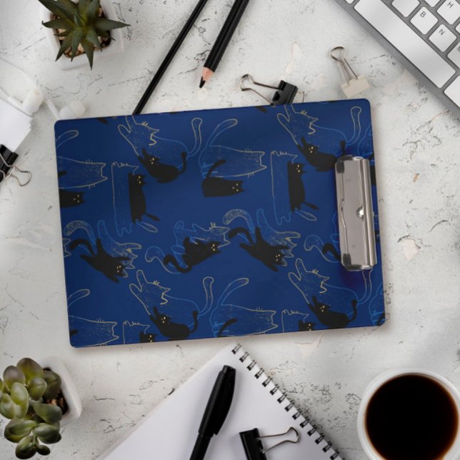 Midnight Black Cats– modern minimal Pattern Klemmbrett (Von Creator hochgeladen)