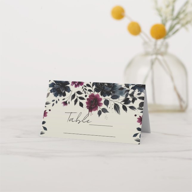 Midnight Blue Burgundy Inky Floral Almond Wedding Platzkarte (Vorderseite)