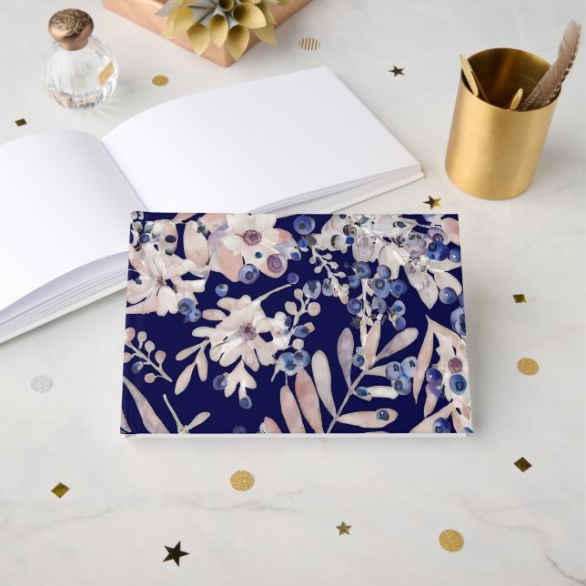 Midnight Indigo Eucalyptus & Blueberry Botanical Gästebuch (Vorderseite Offen)