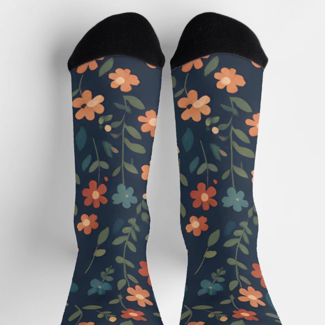 Midnight Meadow Orange Daisy Pattern Socken (Oben)