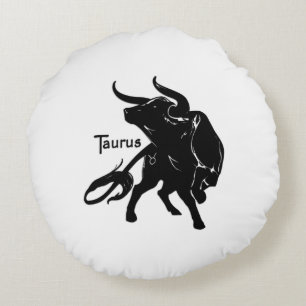 Mighty Taurus The Bull Zodiac Initial Rundes Kissen