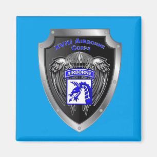 Mighty XVIII Im Flugzeug Corps Magnet