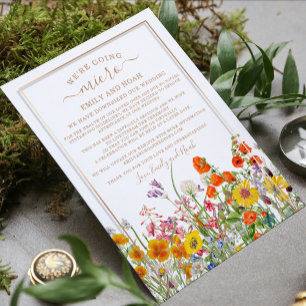 Mikro-Hochzeit Bunte Wildblumen Änderung der Pläne Einladung