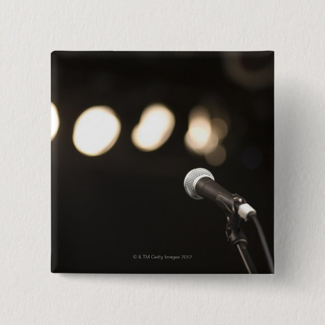 Mikrofon und Scheinwerfer Button (Vorderseite)