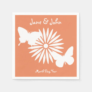 Milchprodukte und Schmetterlinge in Coral Napkins Serviette