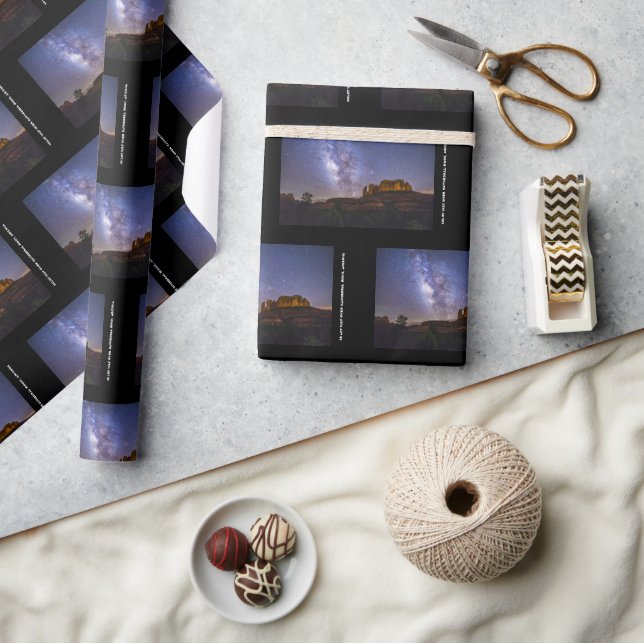 Milchstraße über Kathedrale Rock, Arizona Geschenkpapier (Kunsthandwerk)